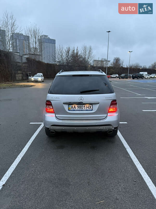 Позашляховик / Кросовер Mercedes-Benz M-Class 2008 в Києві