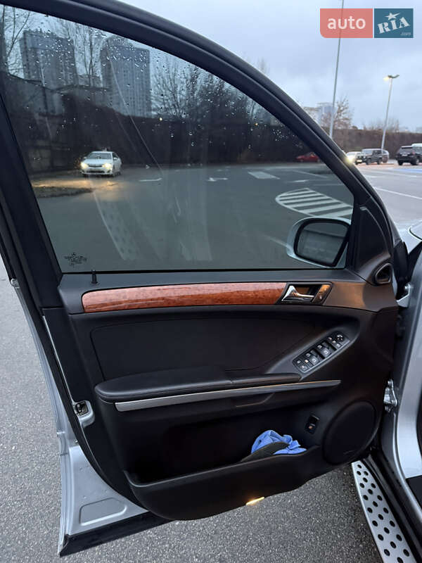 Позашляховик / Кросовер Mercedes-Benz M-Class 2008 в Києві