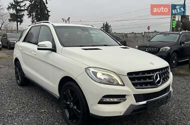 Позашляховик / Кросовер Mercedes-Benz M-Class 2013 в Тернополі
