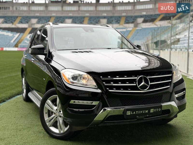 Mercedes-Benz M-Class 2012