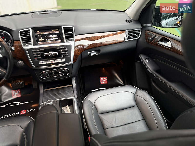 Позашляховик / Кросовер Mercedes-Benz M-Class 2012 в Одесі