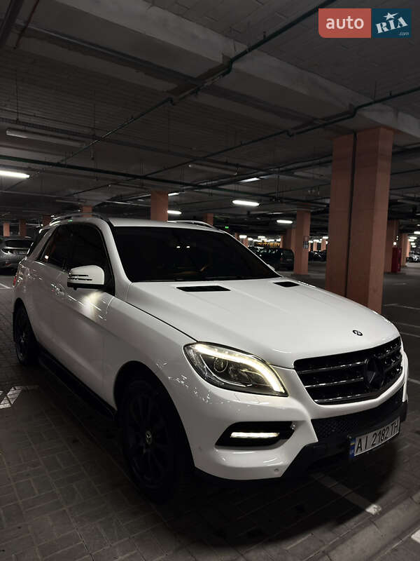 Внедорожник / Кроссовер Mercedes-Benz M-Class 2013 в Киеве фото 11 Внедорожник / Кроссовер Mercedes-Benz M-Class 2013 в Киеве