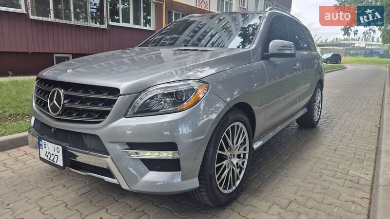 Позашляховик / Кросовер Mercedes-Benz M-Class 2015 в Полтаві фото 7 Позашляховик / Кросовер Mercedes-Benz M-Class 2015 в Полтаві