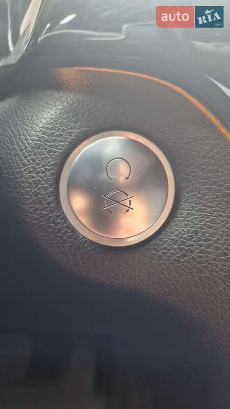 Позашляховик / Кросовер Mercedes-Benz M-Class 2015 в Полтаві фото 19 Позашляховик / Кросовер Mercedes-Benz M-Class 2015 в Полтаві