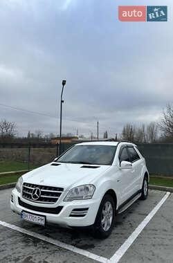 Позашляховик / Кросовер Mercedes-Benz M-Class 2011 в Вінниці