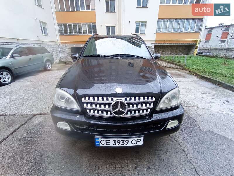 Mercedes-Benz M-Class 2002