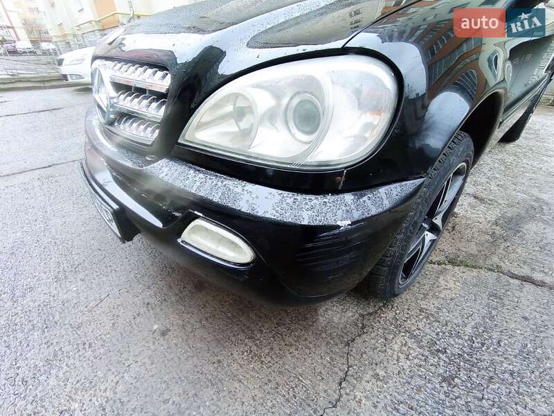 Внедорожник / Кроссовер Mercedes-Benz M-Class 2002 в Черновцах