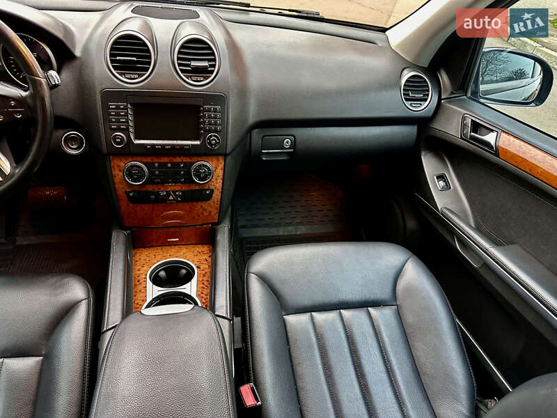 Позашляховик / Кросовер Mercedes-Benz M-Class 2008 в Одесі