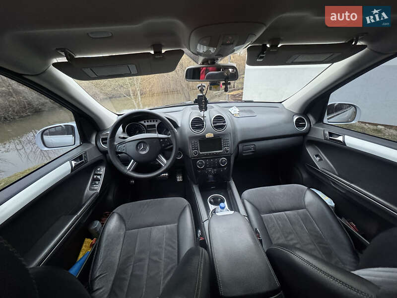 Внедорожник / Кроссовер Mercedes-Benz M-Class 2007 в Болехове