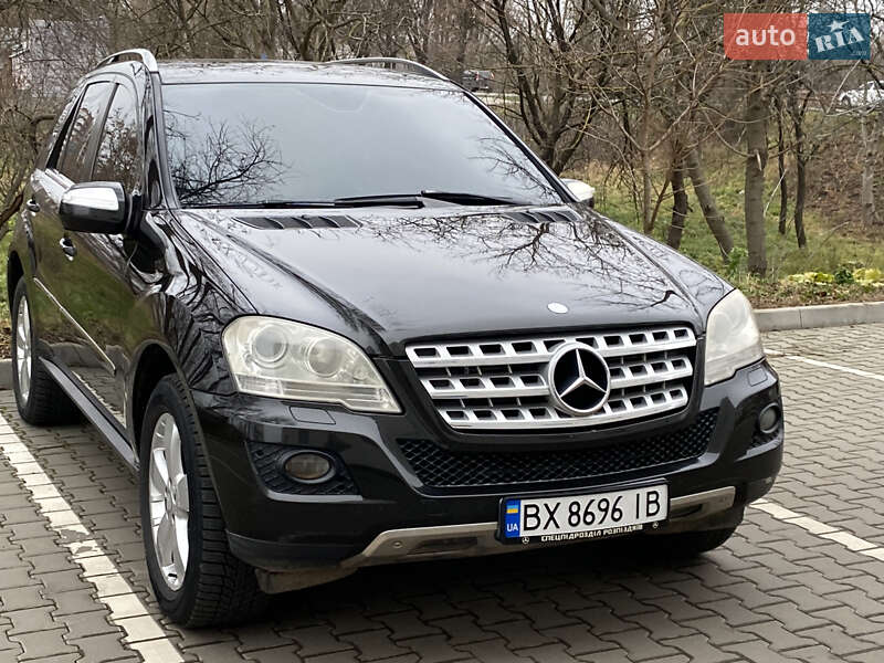 Внедорожник / Кроссовер Mercedes-Benz M-Class 2010 в Хмельницком фото 10 Внедорожник / Кроссовер Mercedes-Benz M-Class 2010 в Хмельницком