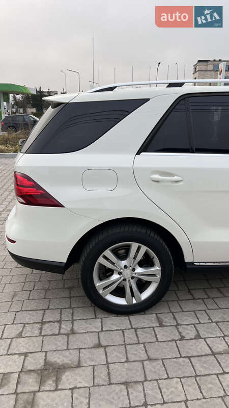 Внедорожник / Кроссовер Mercedes-Benz M-Class 2012 в Львове