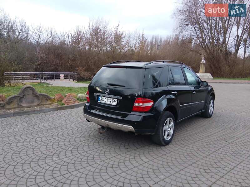 Позашляховик / Кросовер Mercedes-Benz M-Class 2006 в Луцьку фото 4 Позашляховик / Кросовер Mercedes-Benz M-Class 2006 в Луцьку