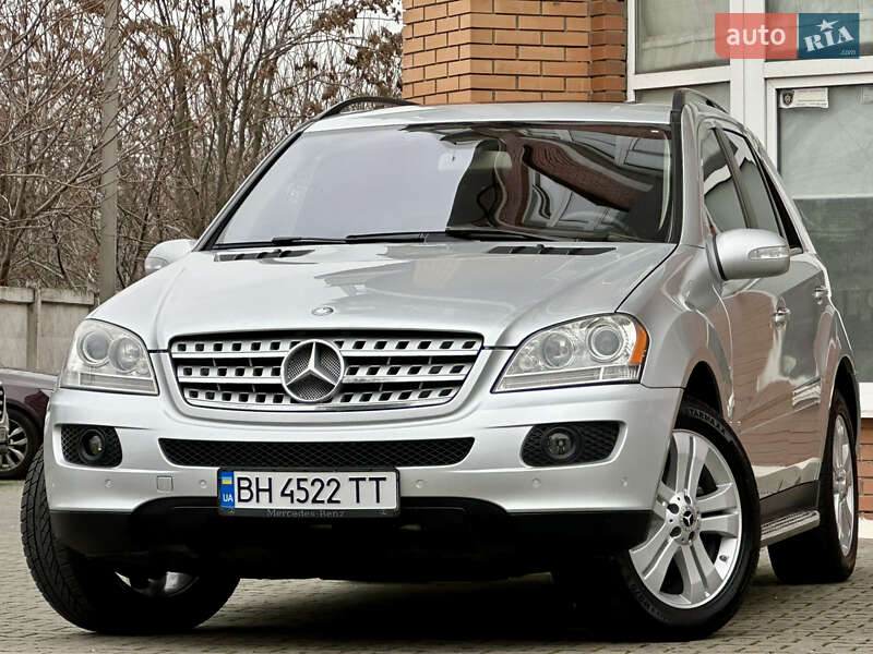 Mercedes-Benz M-Class 2007 Mercedes-Benz M-Class 2007