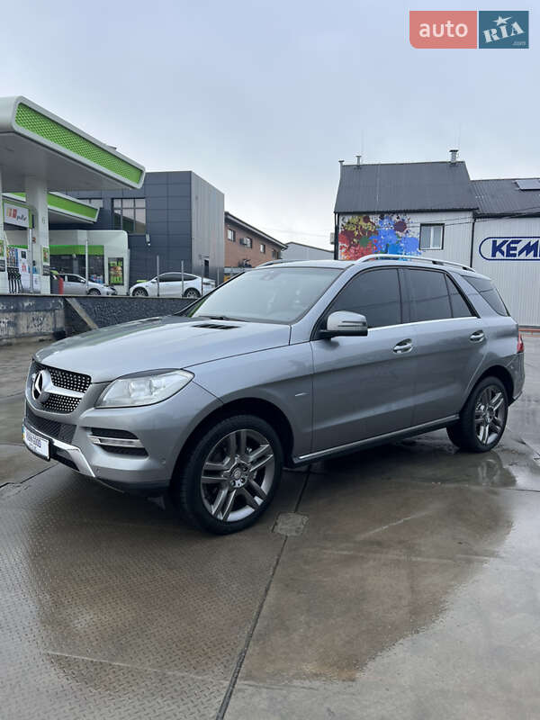 Внедорожник / Кроссовер Mercedes-Benz M-Class 2012 в Белой Церкви фото 21 Внедорожник / Кроссовер Mercedes-Benz M-Class 2012 в Белой Церкви