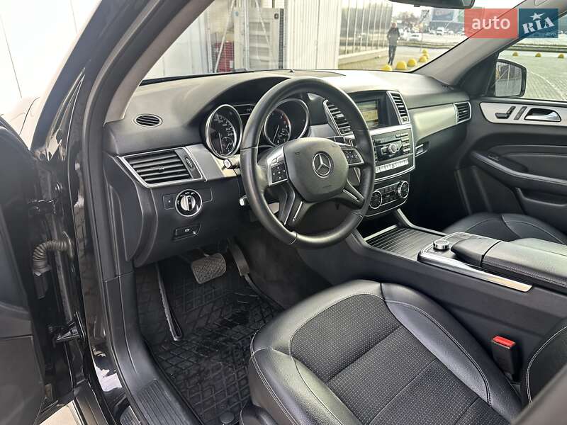 Внедорожник / Кроссовер Mercedes-Benz M-Class 2012 в Киеве фото 18 Внедорожник / Кроссовер Mercedes-Benz M-Class 2012 в Киеве