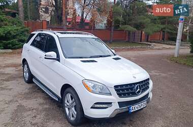 Позашляховик / Кросовер Mercedes-Benz M-Class 2013 в Харкові