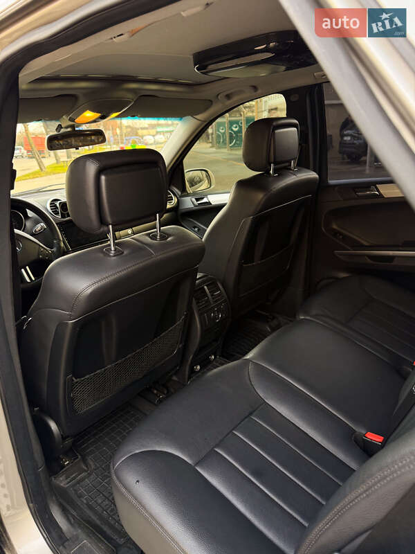 Внедорожник / Кроссовер Mercedes-Benz M-Class 2006 в Ивано-Франковске фото 19 Внедорожник / Кроссовер Mercedes-Benz M-Class 2006 в Ивано-Франковске