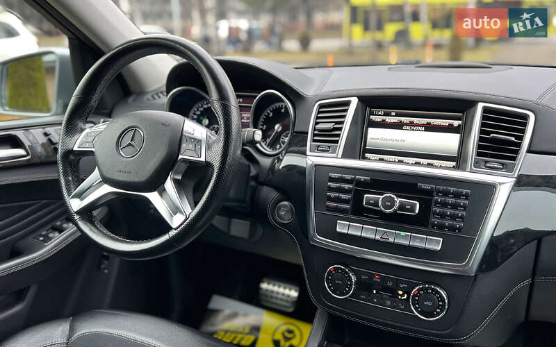 Внедорожник / Кроссовер Mercedes-Benz M-Class 2012 в Львове фото 25 Внедорожник / Кроссовер Mercedes-Benz M-Class 2012 в Львове