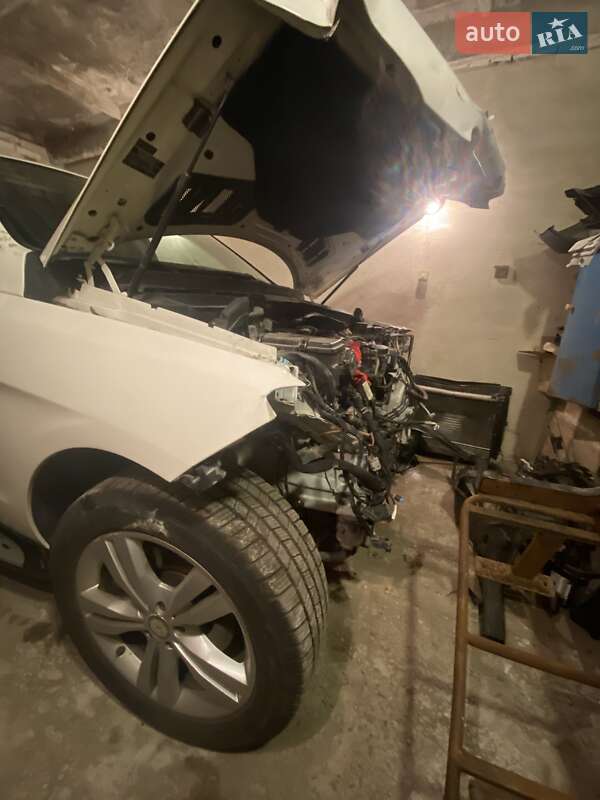 Внедорожник / Кроссовер Mercedes-Benz M-Class 2013 в Львове фото 26 Внедорожник / Кроссовер Mercedes-Benz M-Class 2013 в Львове