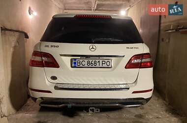Внедорожник / Кроссовер Mercedes-Benz M-Class 2013 в Львове