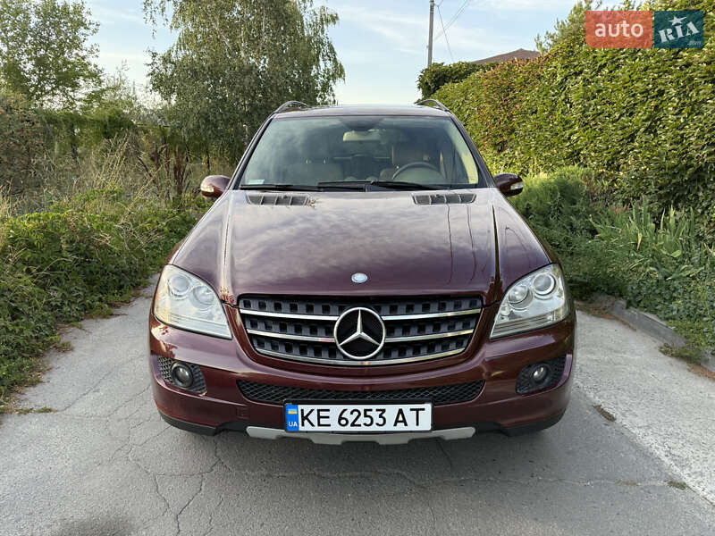 Внедорожник / Кроссовер Mercedes-Benz M-Class 2007 в Новомосковске фото 5 Внедорожник / Кроссовер Mercedes-Benz M-Class 2007 в Новомосковске