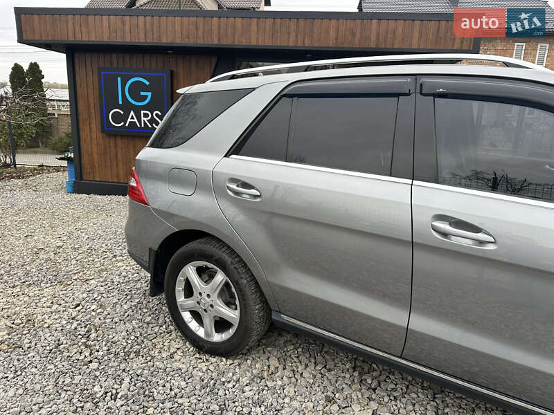 Внедорожник / Кроссовер Mercedes-Benz M-Class 2014 в Черновцах