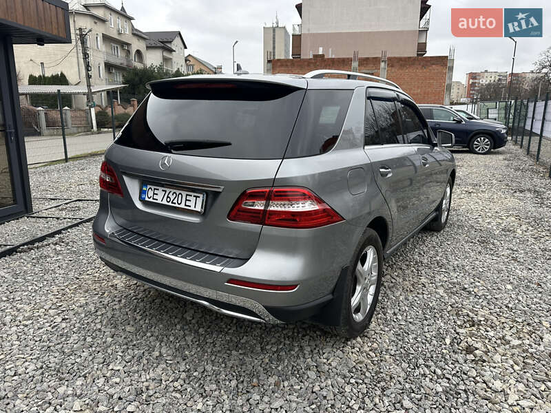 Внедорожник / Кроссовер Mercedes-Benz M-Class 2014 в Черновцах