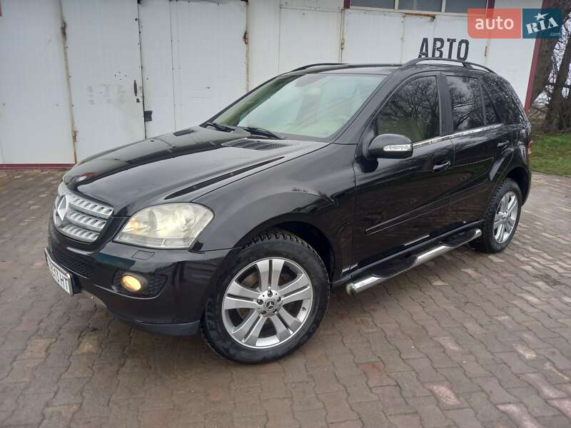 Внедорожник / Кроссовер Mercedes-Benz M-Class 2006 в Теофиполе