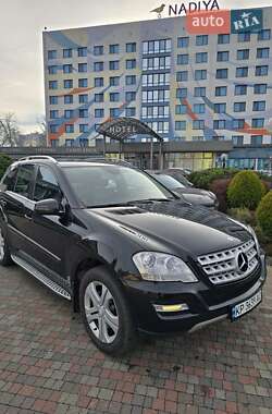 Позашляховик / Кросовер Mercedes-Benz M-Class 2011 в Івано-Франківську