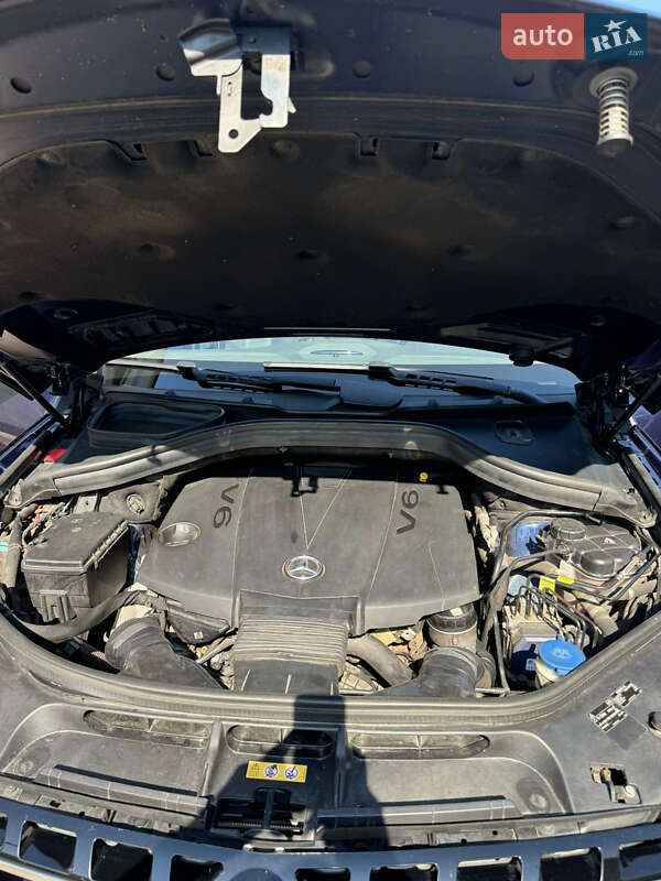 Внедорожник / Кроссовер Mercedes-Benz M-Class 2014 в Бродах