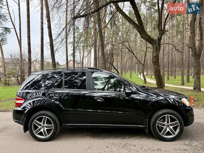 Внедорожник / Кроссовер Mercedes-Benz M-Class 2008 в Киеве