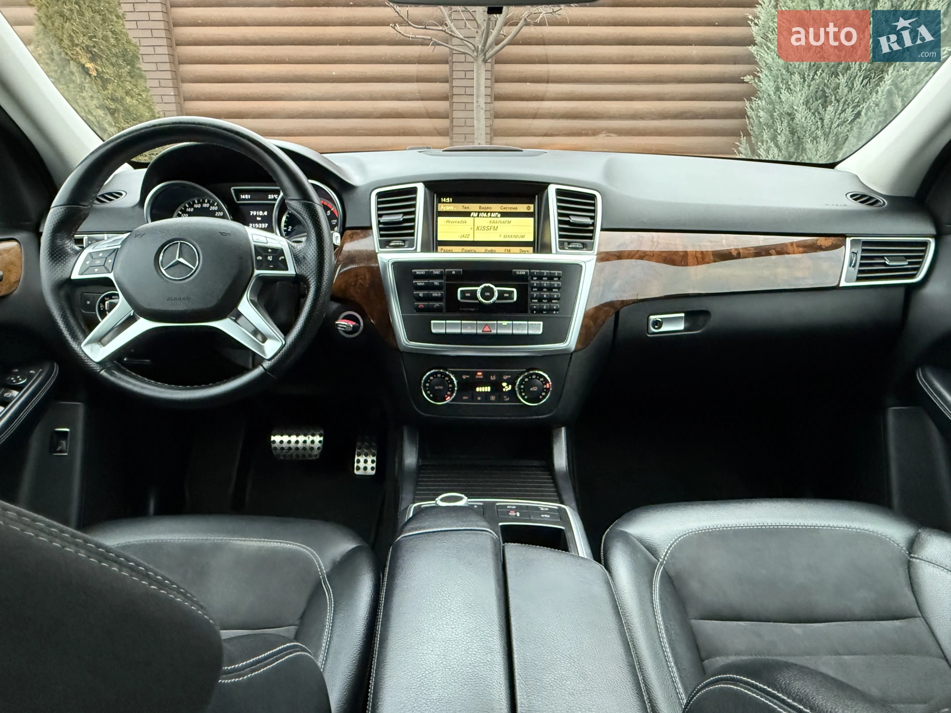 2011 Mercedes-Benz M-klasse - мініатюра 66