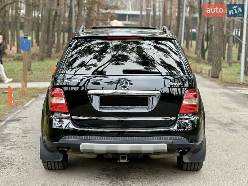 Внедорожник / Кроссовер Mercedes-Benz M-Class 2008 в Киеве