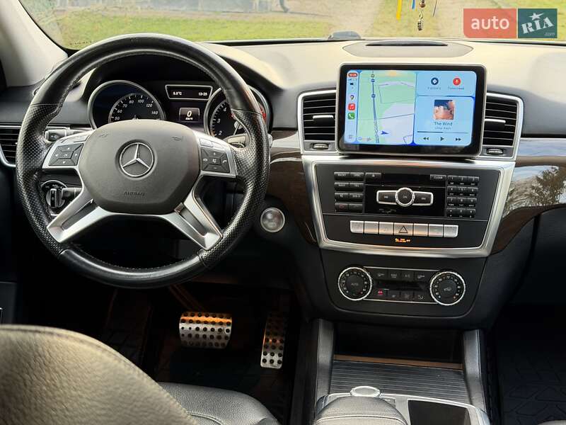 Внедорожник / Кроссовер Mercedes-Benz M-Class 2015 в Луцке