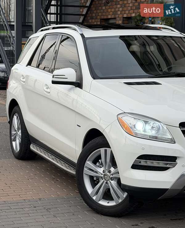 Позашляховик / Кросовер Mercedes-Benz M-Class 2011 в Білій Церкві