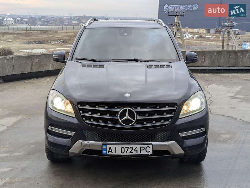 Позашляховик / Кросовер Mercedes-Benz M-Class 2012 в Львові