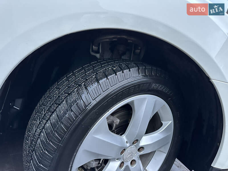 Внедорожник / Кроссовер Mercedes-Benz M-Class 2010 в Львове