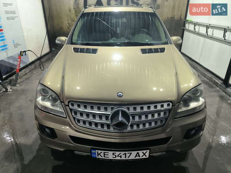 Внедорожник / Кроссовер Mercedes-Benz M-Class 2008 в Киеве