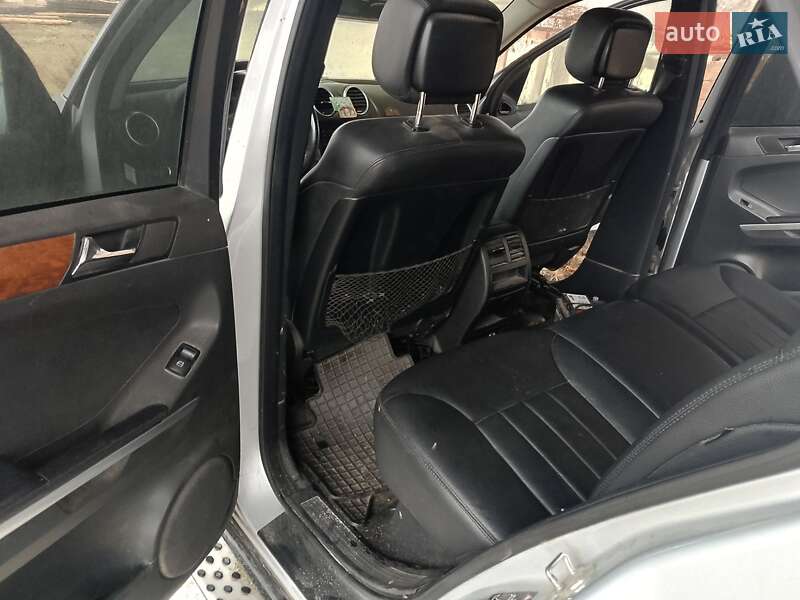 Позашляховик / Кросовер Mercedes-Benz M-Class 2006 в Боярці