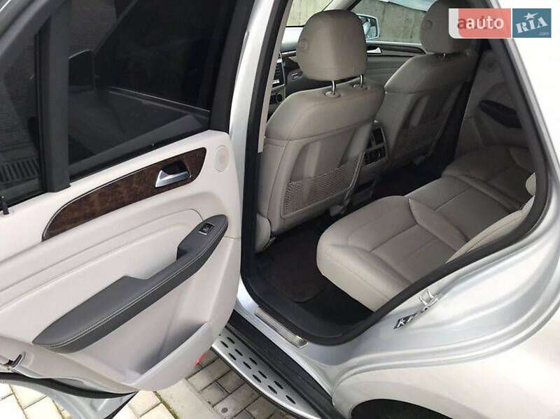 Внедорожник / Кроссовер Mercedes-Benz M-Class 2012 в Самборе