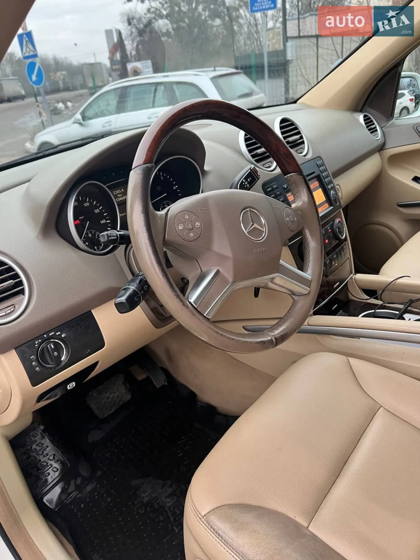2010 Mercedes-Benz M-klasse - мініатюра 3
