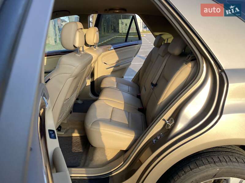 Внедорожник / Кроссовер Mercedes-Benz M-Class 2009 в Петропавловской Борщаговке фото 14 Внедорожник / Кроссовер Mercedes-Benz M-Class 2009 в Петропавловской Борщаговке