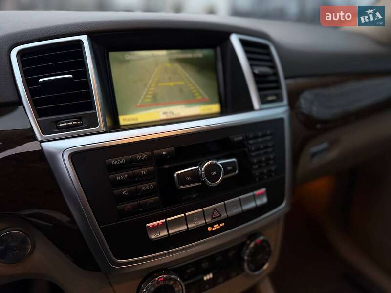 Позашляховик / Кросовер Mercedes-Benz M-Class 2012 в Дніпрі фото 21 Позашляховик / Кросовер Mercedes-Benz M-Class 2012 в Дніпрі