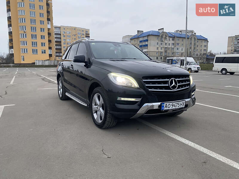Внедорожник / Кроссовер Mercedes-Benz M-Class 2012 в Каменец-Подольском