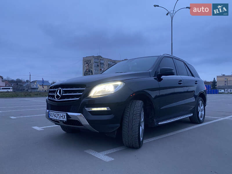 Внедорожник / Кроссовер Mercedes-Benz M-Class 2012 в Каменец-Подольском