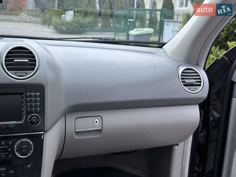 Внедорожник / Кроссовер Mercedes-Benz M-Class 2007 в Одессе фото 36 Внедорожник / Кроссовер Mercedes-Benz M-Class 2007 в Одессе
