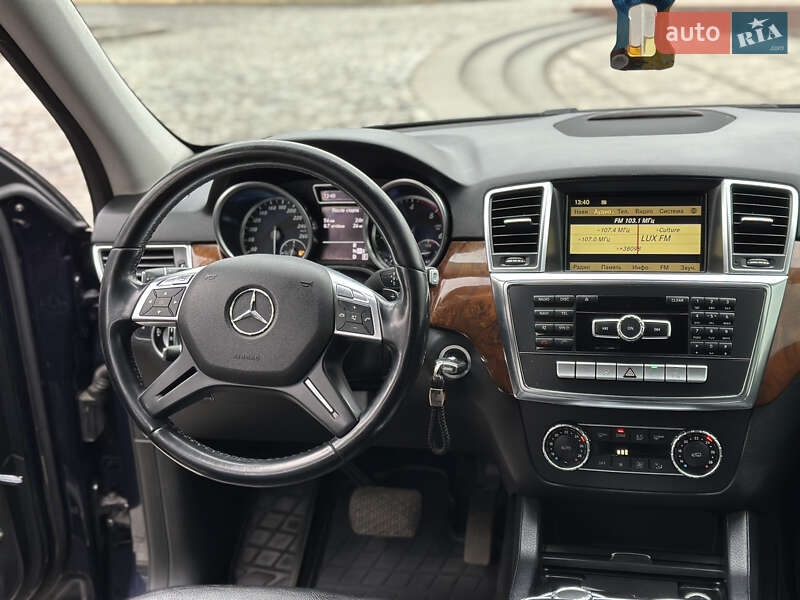 Внедорожник / Кроссовер Mercedes-Benz M-Class 2012 в Киеве фото 44 Внедорожник / Кроссовер Mercedes-Benz M-Class 2012 в Киеве