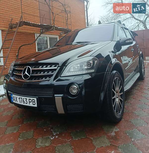 Позашляховик / Кросовер Mercedes-Benz M-Class 2008 в Краснограді