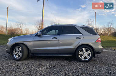 Внедорожник / Кроссовер Mercedes-Benz M-Class 2013 в Ужгороде