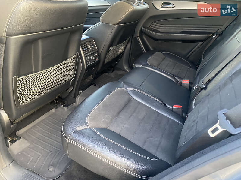 Внедорожник / Кроссовер Mercedes-Benz M-Class 2013 в Ужгороде